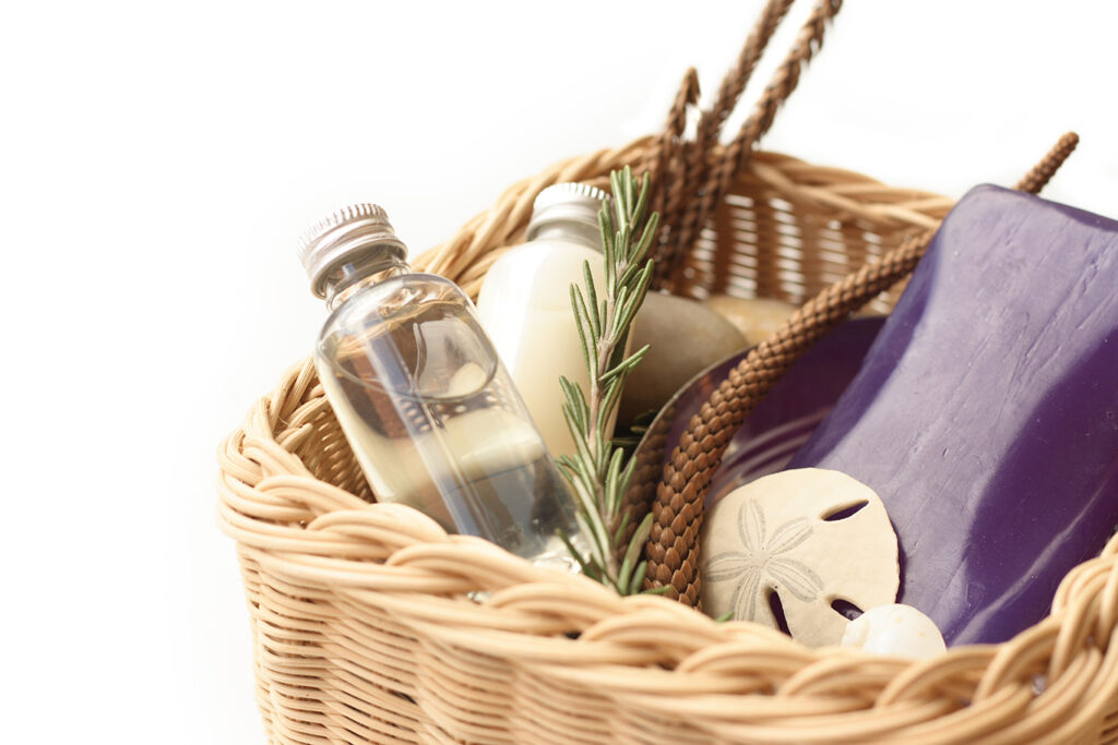 乾性皮膚保養品推薦-臉部乾燥保養品推薦